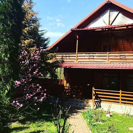 Casa De Vacanta Caciulata Εξωτερικό φωτογραφία