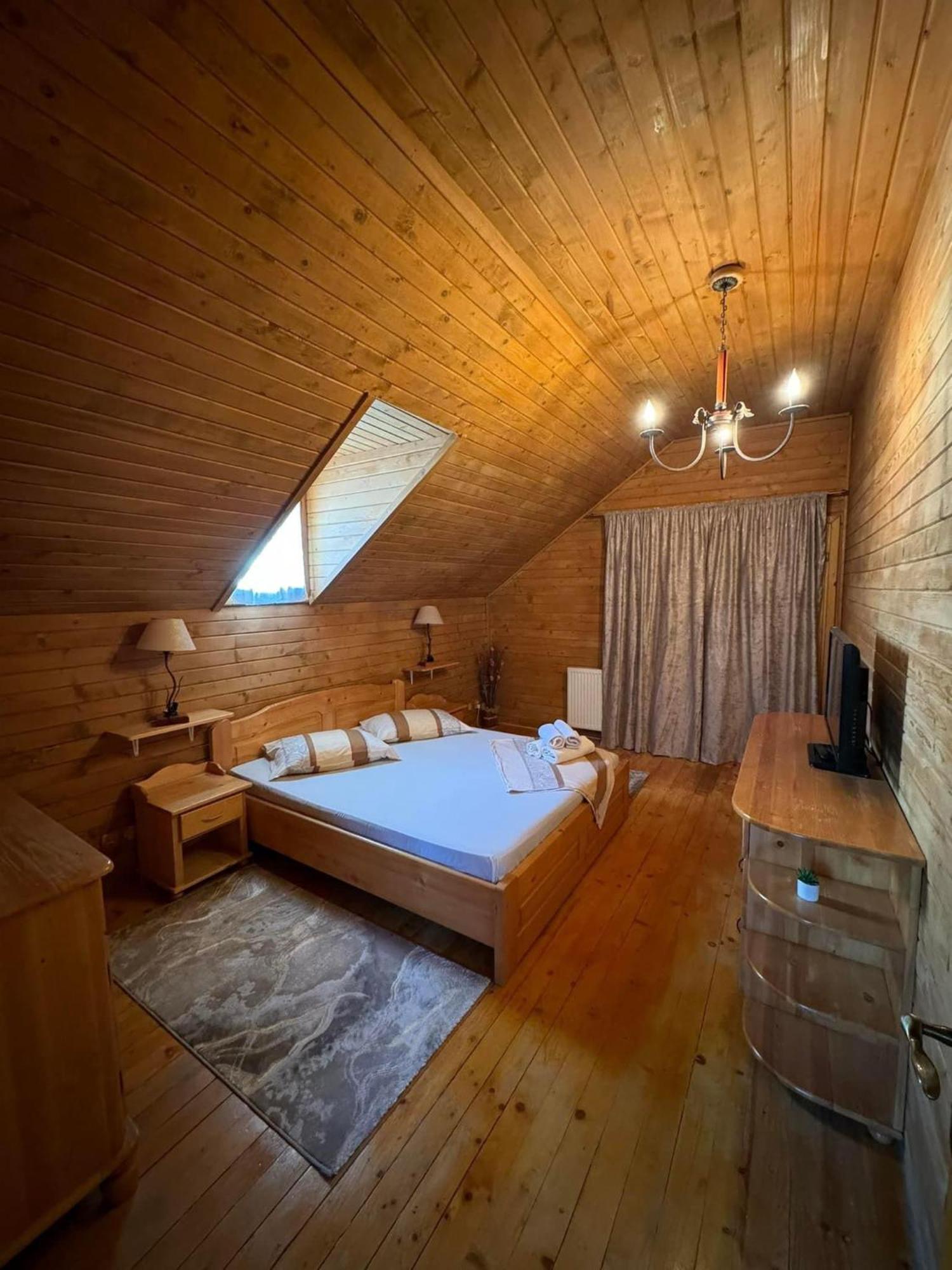 Casa De Vacanta Caciulata Εξωτερικό φωτογραφία